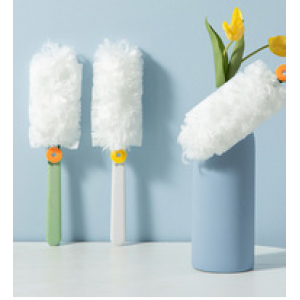 Chicken feather duster