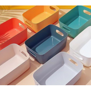 Plastic storage box