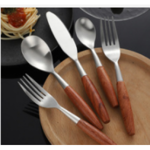 Dining knife set