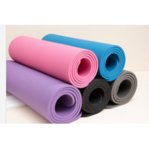 Plastic yoga mat